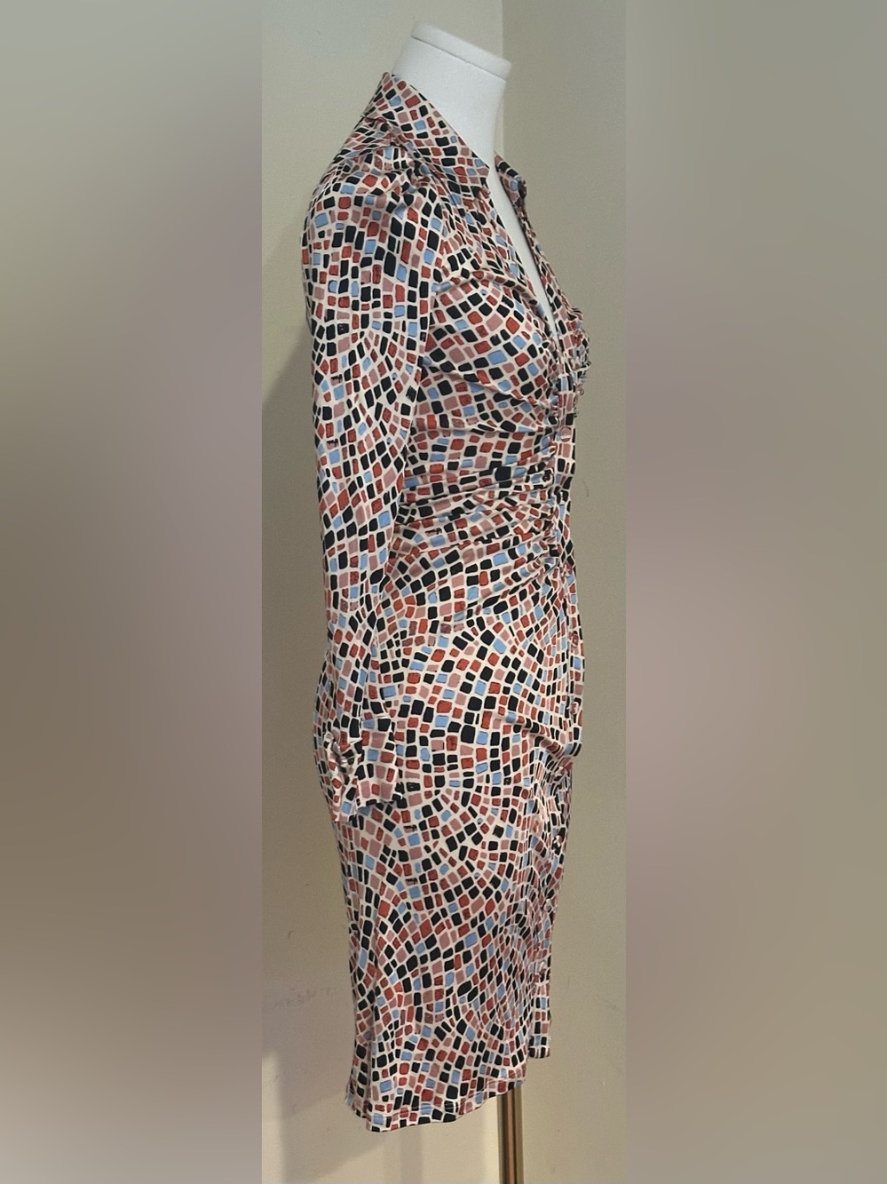 DIANE VON FURSTENBERG Mosaic Pattern LS Collar V-Neck Body Con Dress Sz XXS New! - Picture 2 of 16